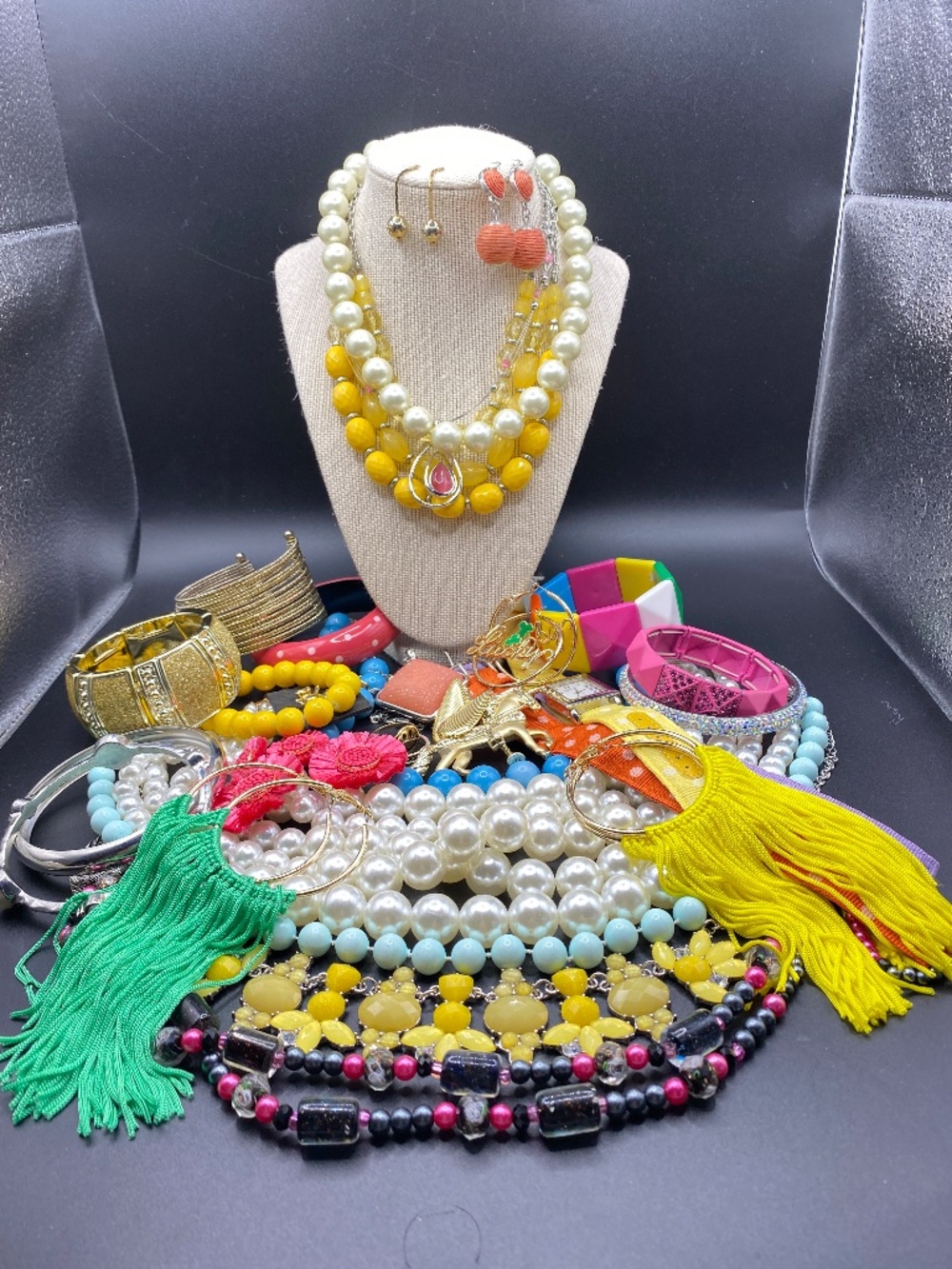 Jewelry Bundle Colorful Mix Necklaces Bracelets Earrings Wearable Lot
